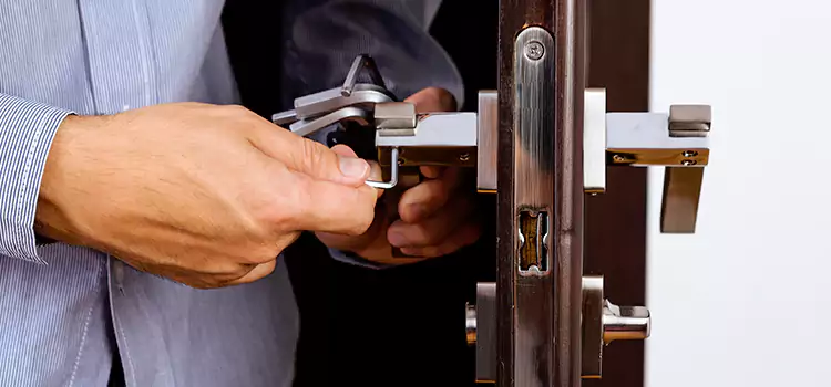 Commercial Door Lock Repair Westchase