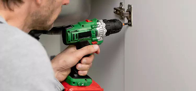 Commercial Door Hinge Repair Westchase
