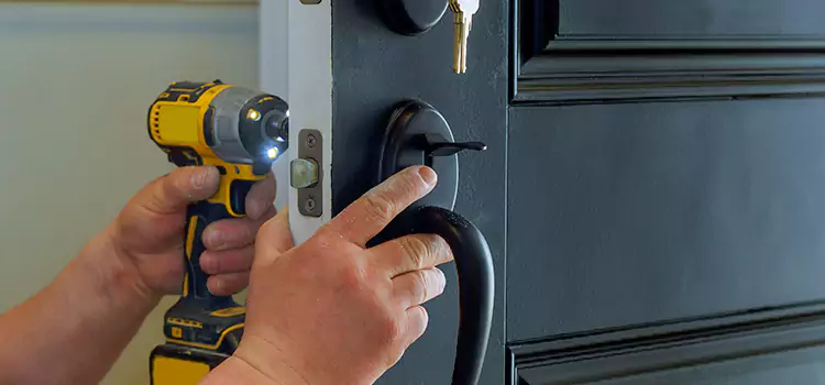 Locksmith Emergency Service Westchase