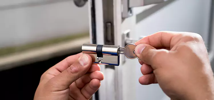 Emergency Locksmith for House Westchase