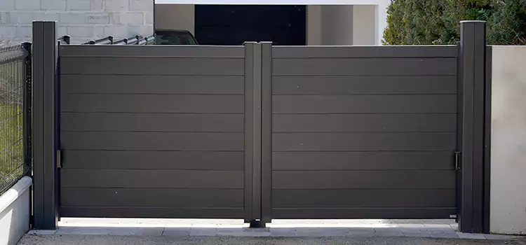 Common Residential Gate Issues We Resolve in Westchase, FL