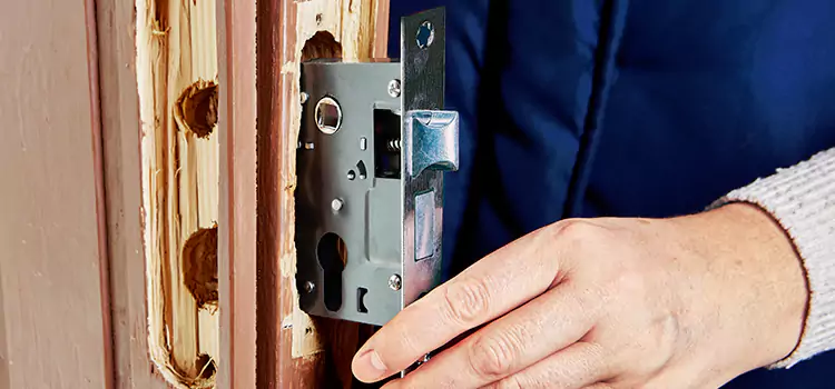 Garage Door Lock Replacement Westchase